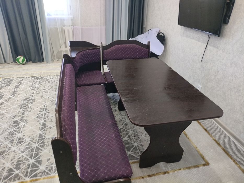 Продам кухонный уголок