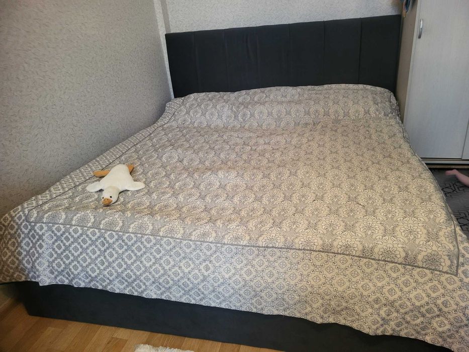 Кровать двуспальная 180×200