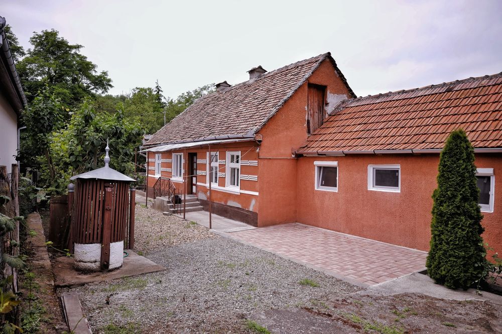 Casă de vânzare. Lunca com. Valea Lungă