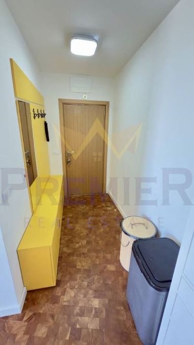 Продава се Тристаен апартамент в Бургас, Сарафово - 99 кв.м за 2061 €/кв.м - Снимка #2
