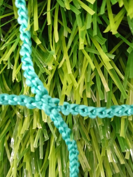 Сетка футбольная волейбольная заградительная