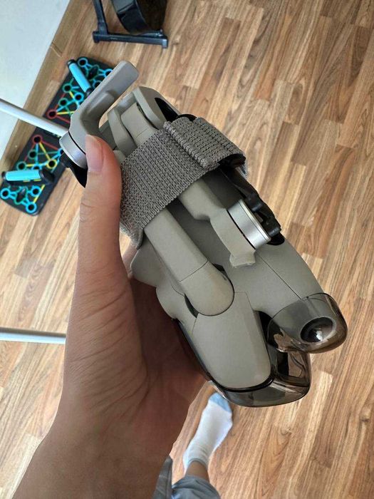 DJI Mini 4 PRO – пълен комплект Fly More Combo + Smart Controller RC 2