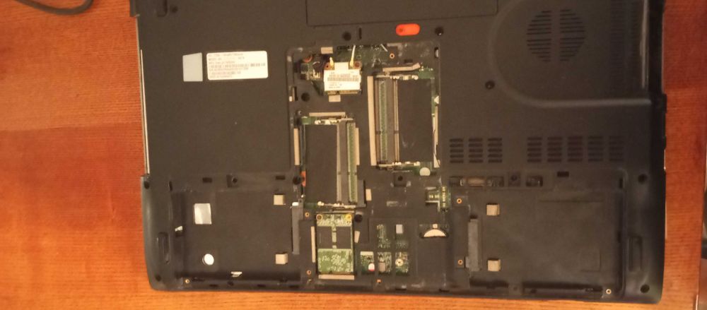 Acer Aspire V3-772G запчасти