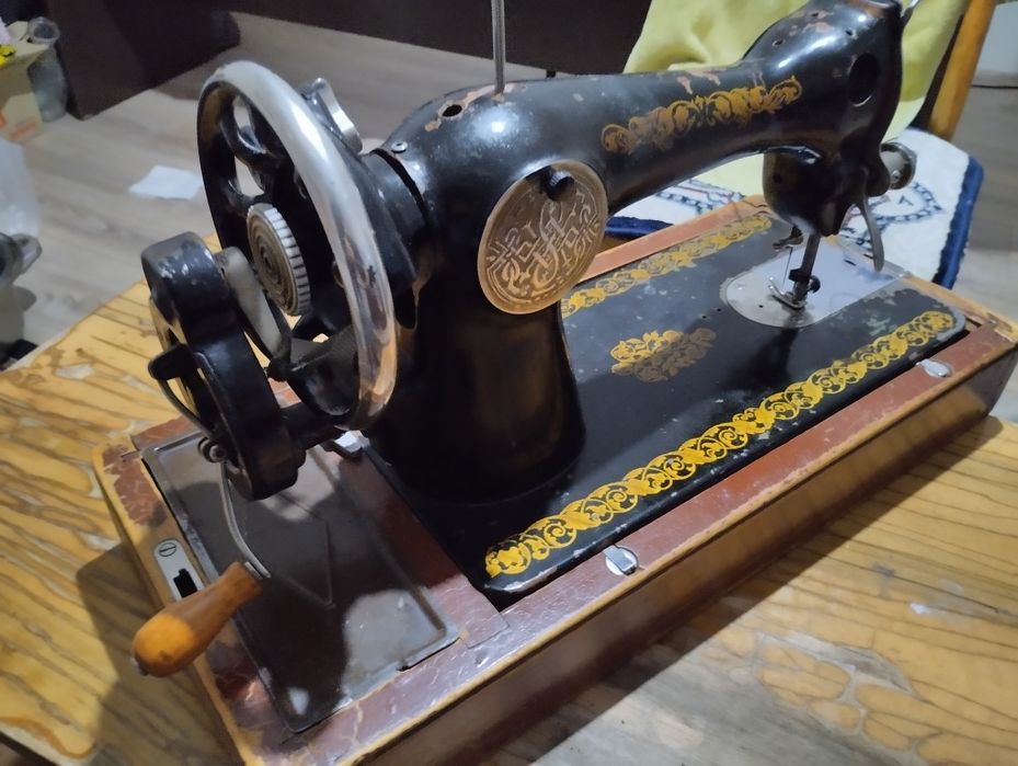 Швейная машинка ПМЗ Калинина