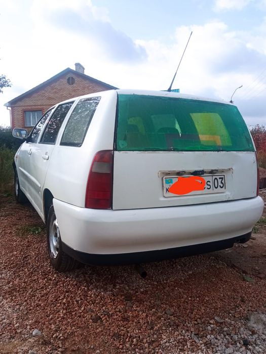 Продам машину. Фольксваген Поло.