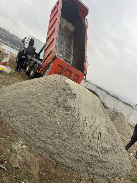 Cantitate intre 3/30t-Nisip, sort, balastru, pamant umplutura, piatra
