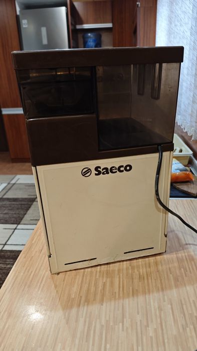 Кафе автомат Saeco