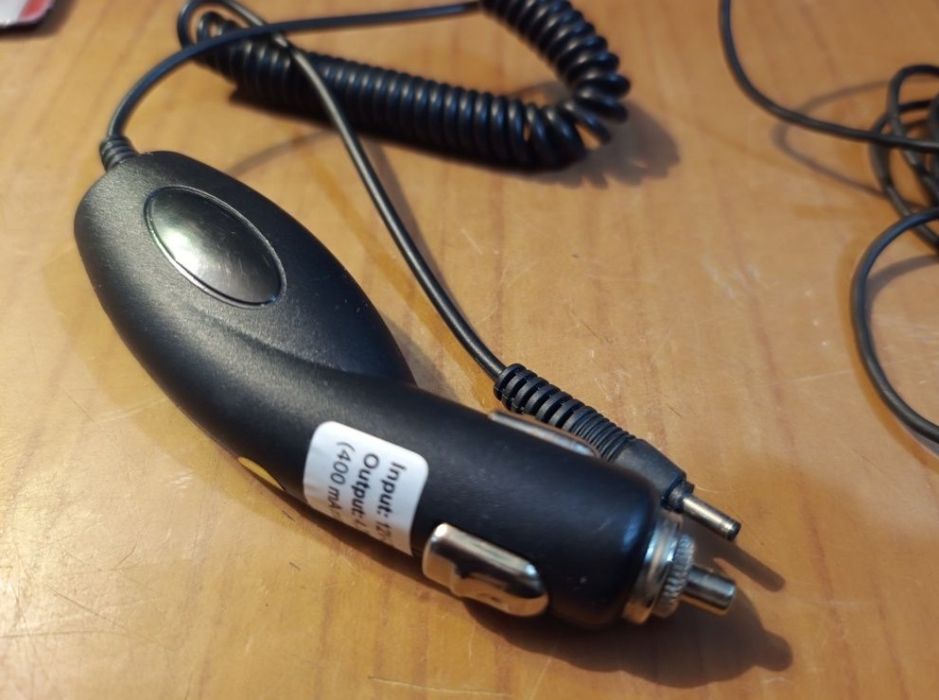 Incarcator 220v si 12v nokia 7250