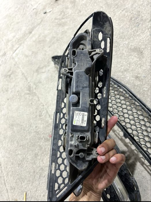 Решетка бампера 221 противотуманки