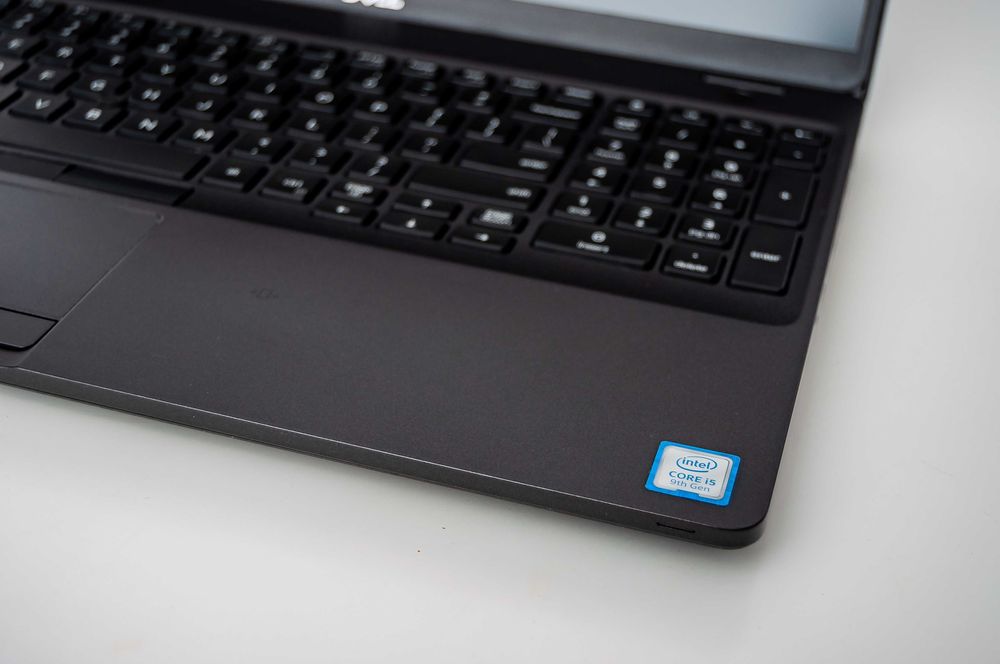 Laptop DELL Latitude 5501, i5 9400H, 32RAM, 512 SSD nou, Geforce MX150