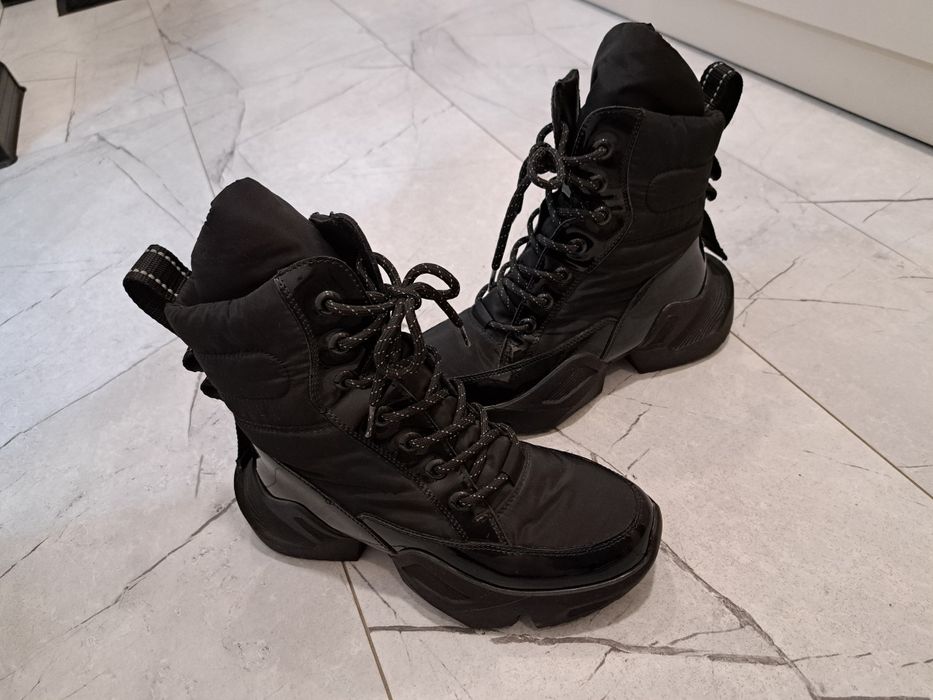 Дамски стилни апрески