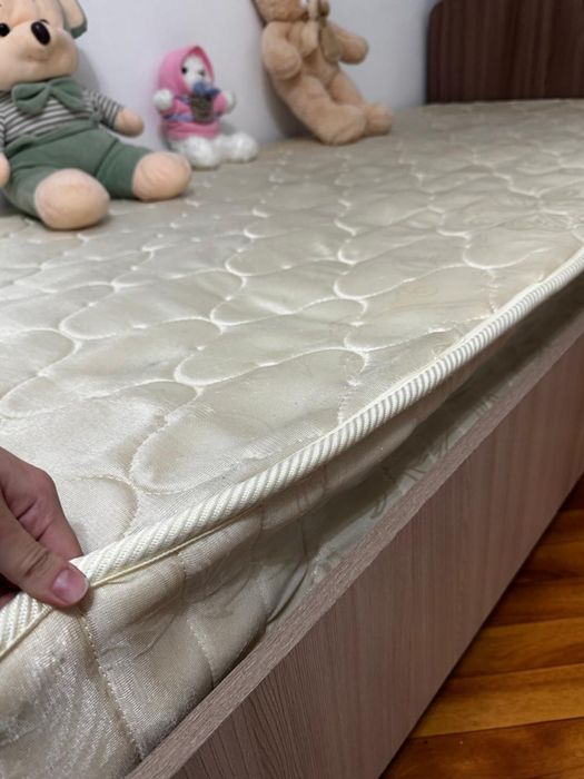 Кровать полутарка