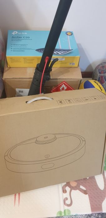 Робот пылесос MI Vacuum