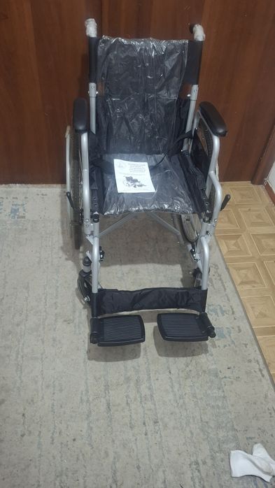 Инвалидная коляска