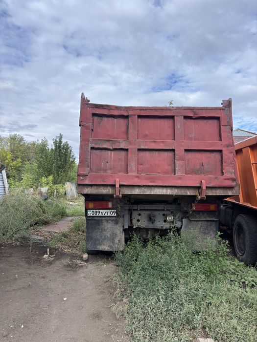 Самосвал Howo 25t