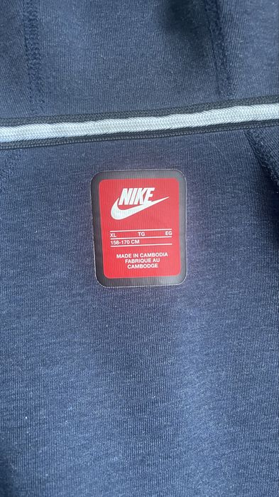nike tech fleece детско XL