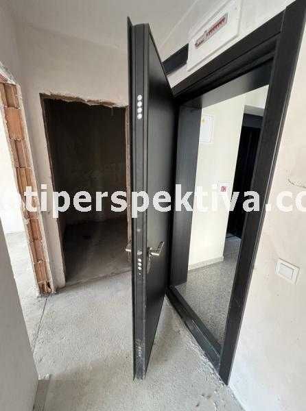 Продава се Тристаен апартамент в Пловдив, Център - 86 кв.м за 2109 €/кв.м - Снимка #12