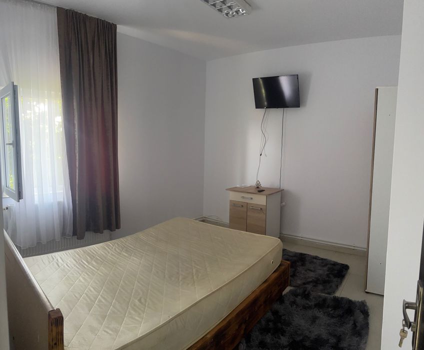 Închiriez apartament Valea Lupului