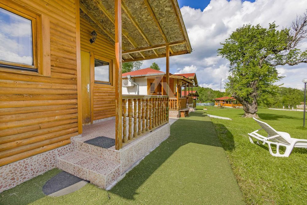 Продава се Къща в с. Заселе, Област София-област - 300 кв.м за 1834 €/кв.м - Снимка #1