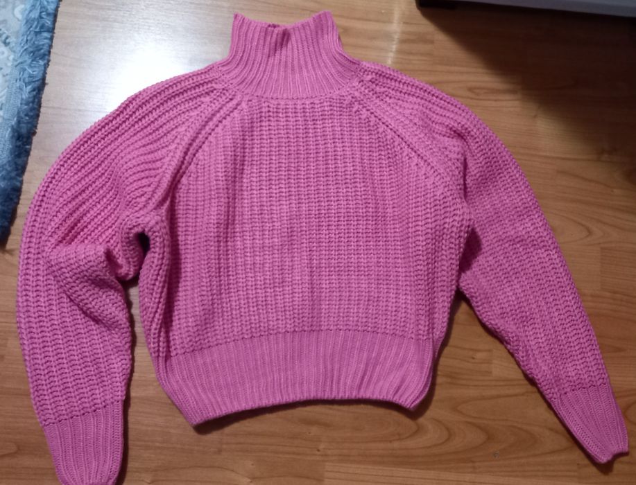 Pulover crop damă nou