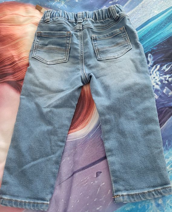 Geaca Zara 80 cm+ pantaloni denim 12 luni