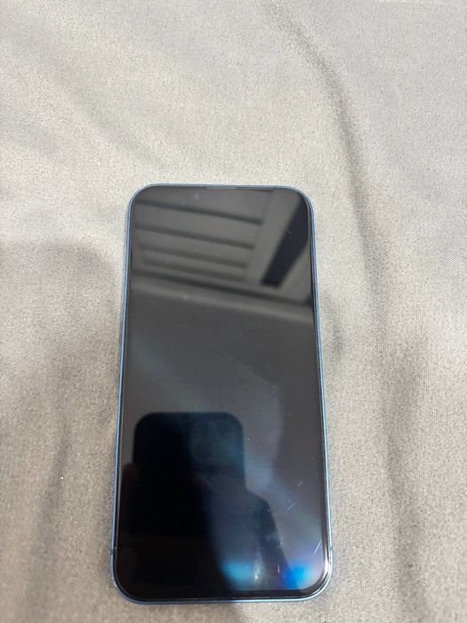 продам iphone 13, 128 гб, синий.