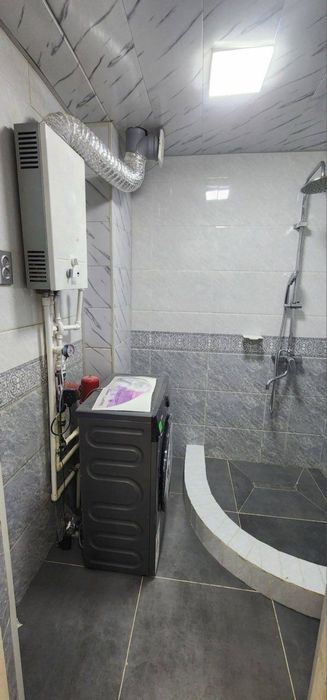 Продается 2 ком. Квартира на 2 этаже площадью 50 кв.м. По ул. Рудаки