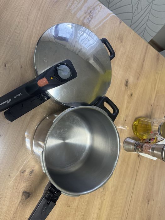 Комплект тенджери под налягане BRIO