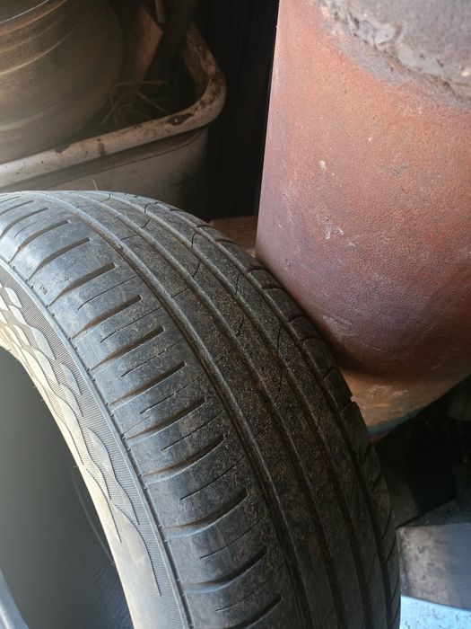 Продам резину на 16