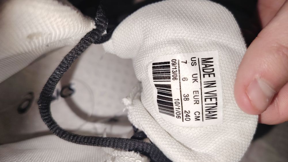 Продам борцовки Asics original