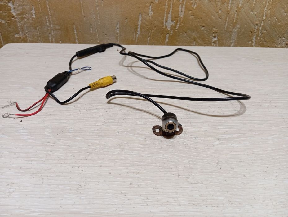 Приора 2 ,,камера ,ручки дверей, помпа.