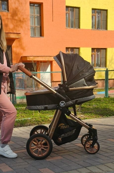 Коляска 3 в 1 teknum