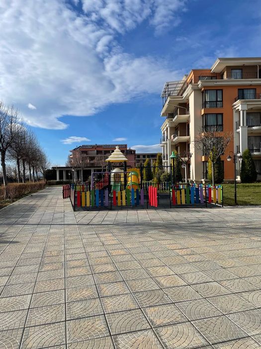 Продавам студио на първа линия море – Свети Влас