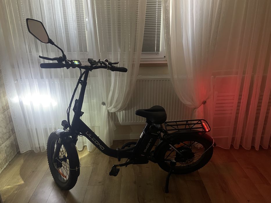 Bicicletă electrică UZOMO – stare foarte bună – 2700 lei (negociabil)
