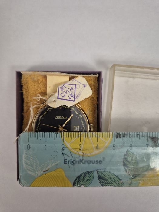 Новые позолоченные часы Слава СССР