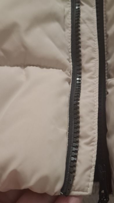 Vesta impecabila Mango 140 Pret 60