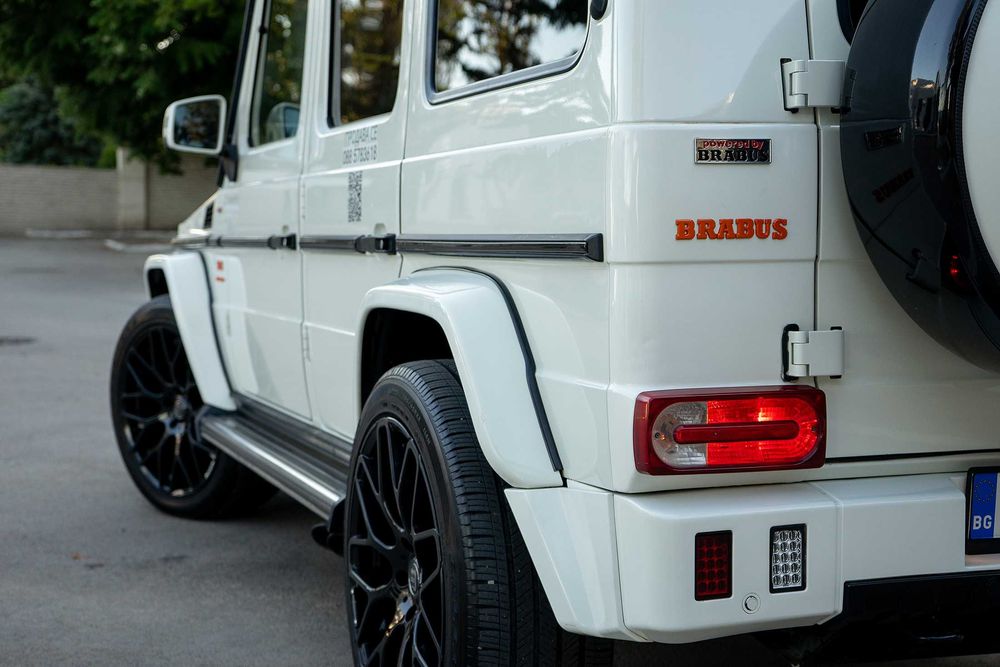 Brabus G800 Кола под наем с шофьор за специални поводи. За сватби