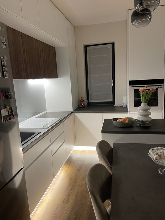 Apartament premium 3 camere cu loc de parcare, la cheie