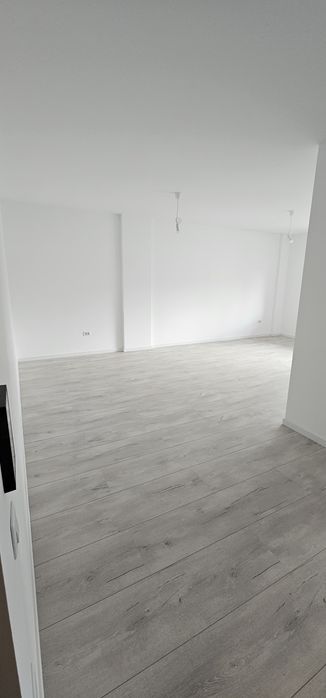 Vând apartament 2 camere