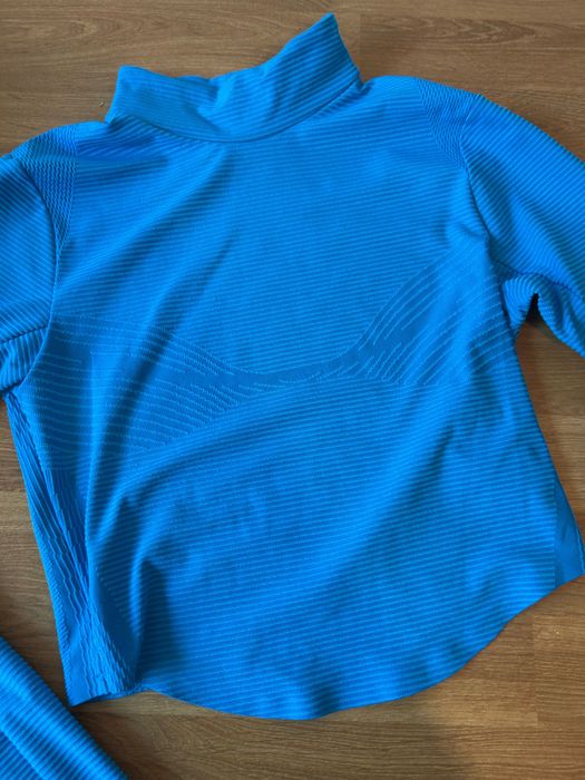 Top Nike albastru