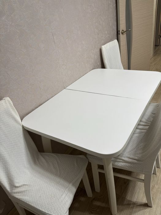 Продам стол со стульями