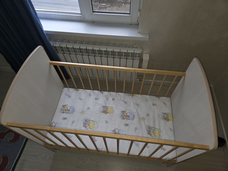 Манеж детский с матрасом