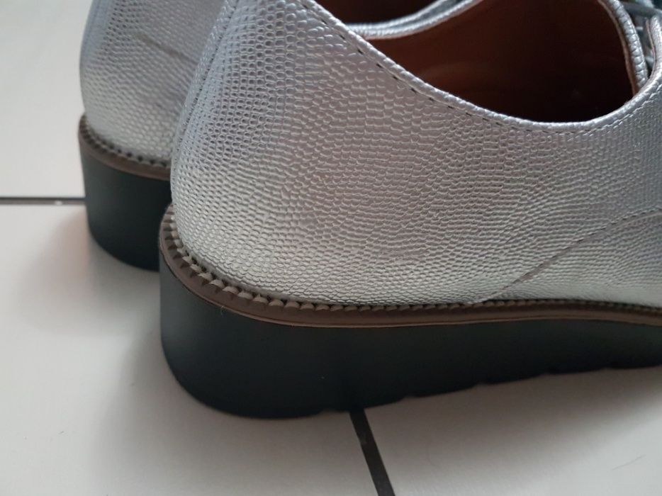 Vand pantofi dama Derby