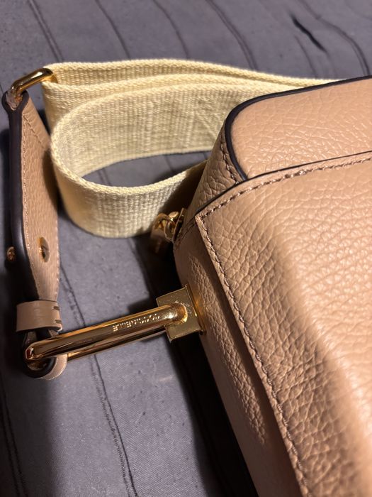 Дамска кожена чанта Cocinelle