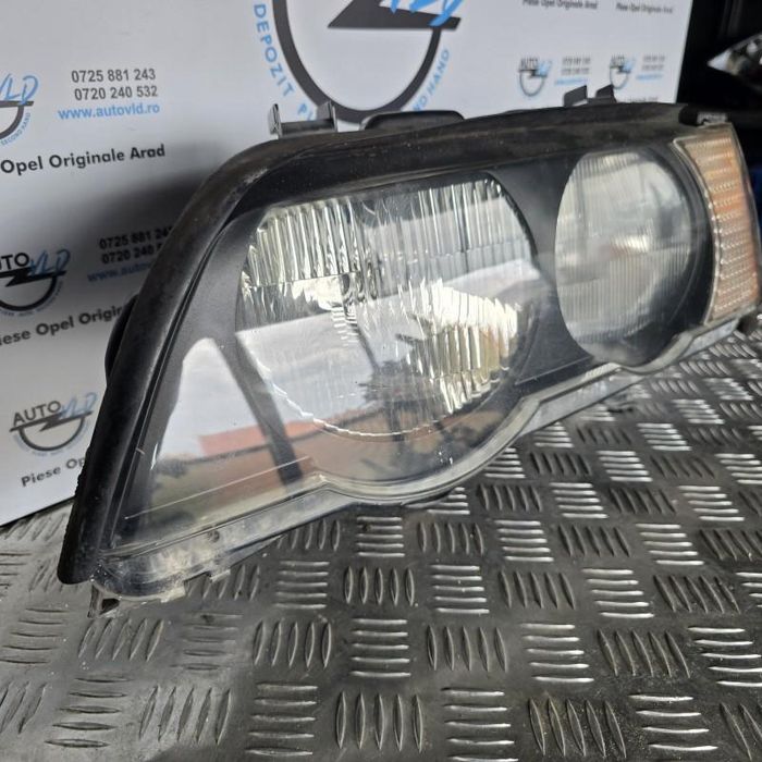 Far stanga bec BMW X5 E53