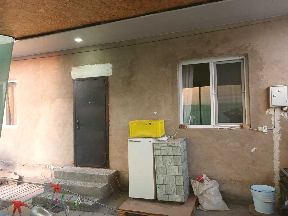 Продается дом в  Алмалыке  в Районе нового ДСК или сдается в аренду.