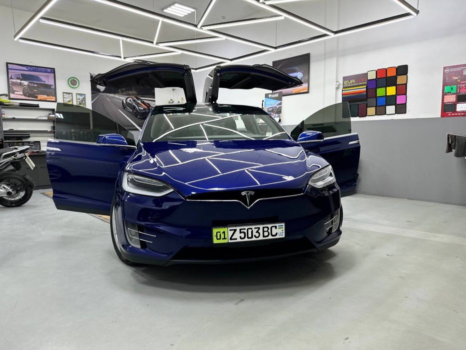 Tesla model X Long range plus