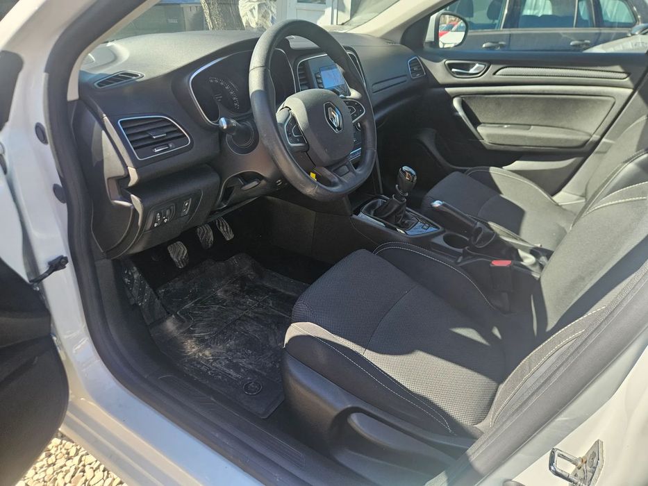 Renault Megane SEDAN 1.33tce manuala 6 trepte 2020 CumpRoNouLeasingOperational TVA de