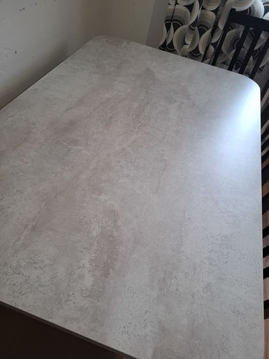 Стол с 4 стульями