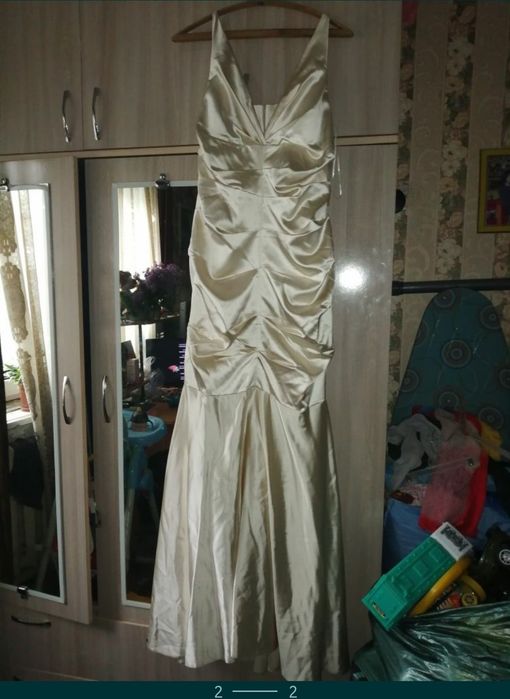 Продам вечернее платье